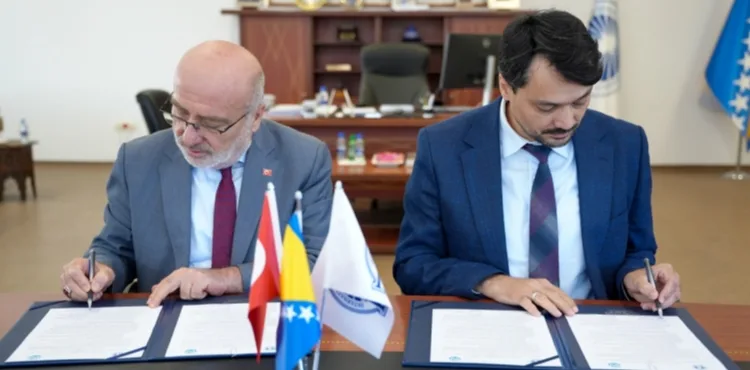 KAYÜ İLE ULUSLARARASI SARAYBOSNA ÜNİVERSİTESİ ARASINDA AKADEMİK İŞ BİRLİĞİ PROTOKOLÜ İMZALANDI