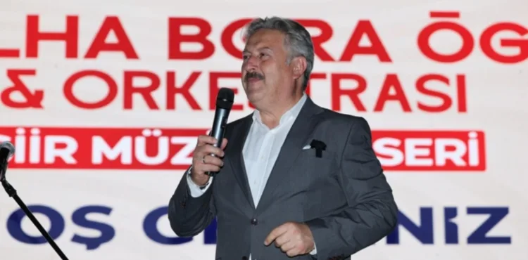 TALHA BORA ÖGE VE ORKESTRASI MELİKGAZİ’DE UNUTULMAZ BİR AKŞAM YAŞATTI