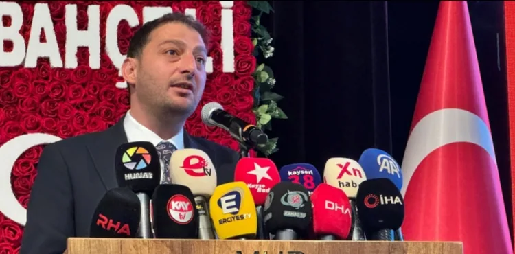 MHP İl Başkanı Enes Ertuğrul Kalın güven tazeledi