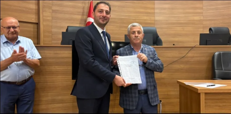MHP İl Başkanı Kalın mazbatasını aldı