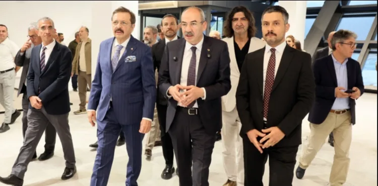 TOBB BAŞKANI RİFAT HİSARCIKLIOĞLU’NDAN KAYSERİ TİCARET ODASI’NA ZİYARET