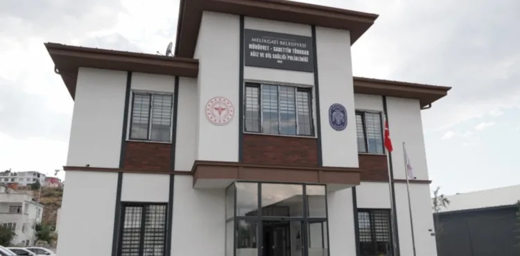 MÜRÜVVET-SADETTİN TÜRKKAN AĞIZ VE DİŞ SAĞLIĞI POLİKLİNİĞİ MELİKGAZİ’DE HİZMETE AÇILIYOR