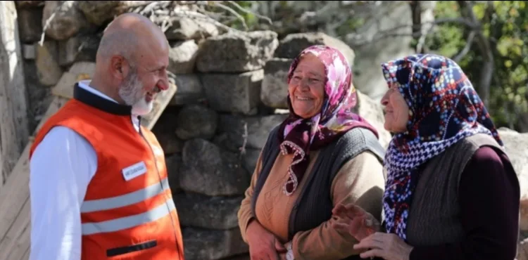 “KOCASİNAN’IN HER KÖŞESİNDE HİZMET, HER ADIMINDA VEFA VAR”