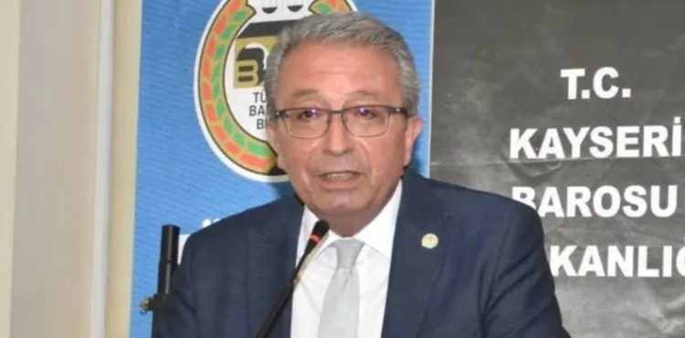 Kayseri Baro Başkanı Özsoy, güven tazeledi
