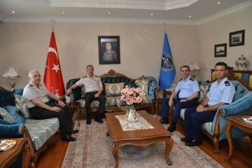 Hulusi AKARn ncirlik 10uncu Tanker s K.ln Denetledi