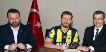 Fenerbahe, Serdar Aziz'i resmen aklad