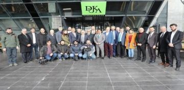 Bakan Bykkl: TSYD tarafndan verilen plaket bizim iin son derece anlaml