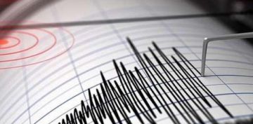 Erzurum'da hafif iddetli deprem!