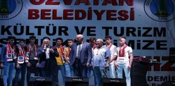 Bakan Bykkl, zvatan ilesinde gerekletirilen festivale katld