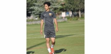 Kayserispor, Mehmet Eray'la profesyonel szleme imzalad