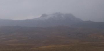 Erciyes'e mevsimin ilk kar yad