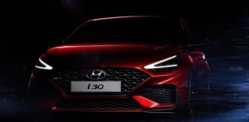 Hyundai Yeni i30 Cenevrede Sahne Alyor.