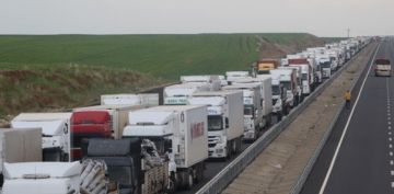 Habur Snr Kaps'nda ara kuyruu