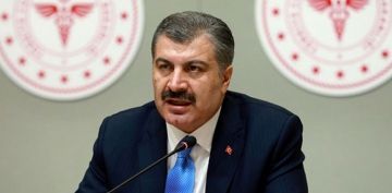 Salk Bakan Fahrettin Koca koronavirste son durumu aklad! Vaka says binin altna dt