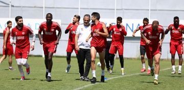 Sivasspor'da rota Fenerbahe'ye evrildi