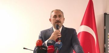 Adalet Bakan Abdulhamit Gl: Diyarbakr Cezaevi'ni kapatyoruz