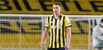 Fenerbahe'den Szalai aklamas