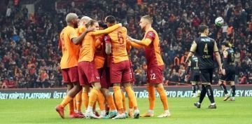 Galatasaray'a 2 dakika yetti