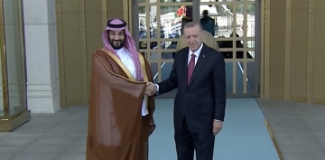 Cumhurbakan Erdoan, Suudi Arabistan Veliaht Prensi Selman' resmi trenle karlad