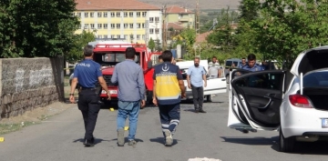 Kayseri'de husumetli iki grup birbirine girdi: 1'i silahla, 4 yaral