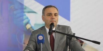 ER Rektr Altun, 6 Fakltenin Akademisyenleri le Bulutu