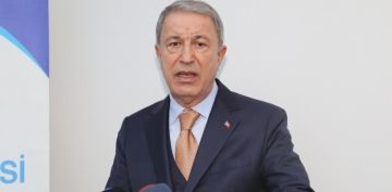 Bakan Akar, ERܒde Cihaz Ba Trenine Katld