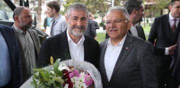 HAZNE VE MALYE BAKANI NEBATݒDEN BAKAN BYKKILIǒA ZYARET