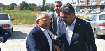 BYKKILIǒTAN BAKANLARLA BRLKTE CUMHUR TTFAKI ORTAI AK PART VE MHPYE ZYARET