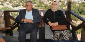 BAKAN BYKKILI, MUHTEEM MANZARAYI CAM TERASTAN ZLED