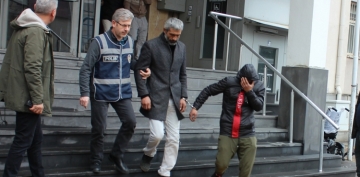 Polis ekiplerinden e zamanl operasyon: 15 aranan ahs tutukland