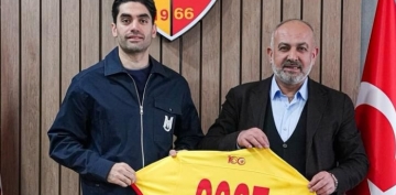 Kayserisporda Ali Kariminin sözleşmesi 3 sene daha uzatıldı