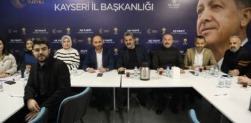 AK Parti l Bakan Fatih zm Gece Ge Saatlere Kadar Toplant Yapt