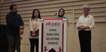 KGDERden arklar Bizi Syler Trk Sanat Mzii konseri