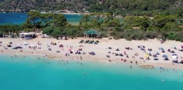 KURBAN BAYRAMINDA HALK PLAJLARI DOLDU TATI HALK PLAJLARI VATANDALARIN URAK YER OLDU