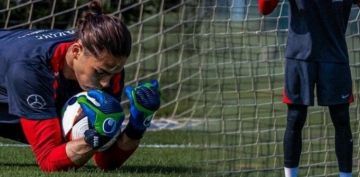 Kayserili kaleci Doan Alemdar milli takm kampndan ayrld