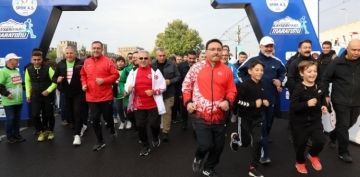 KAYSERݒDE 4NC ULUSLARARASI YARI MARATONU HEYECANI