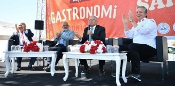 BAKAN BYKKILI, LEZZETN GNNDE GASTRONOM PANELݒNE KATILDI