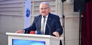 DOKTOR BAKAN, ER TIP FAKLTES'NN YEN RENCLERNE BEYAZ NLK GYDRD