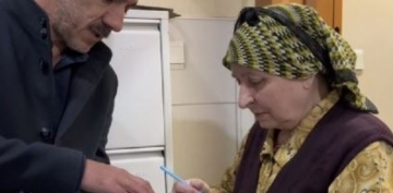 KAYSER ULAIM A.. DUYARLI YOLCU SAYESNDE KAYBOLAN CZDANI SAHBNE ULATIRDI