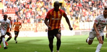 Kayserisporda devre aras transfer dneminde 2 futbolcu ayrld