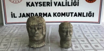 Kayseri'de Roma ve Bizans dnemine ait olduu deerlendirilen 2 heykel ele geirildi