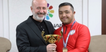 KOCASNAN SPORCUSU SAMET BALCI, TRKYE JUDO AMPYONU OLDU