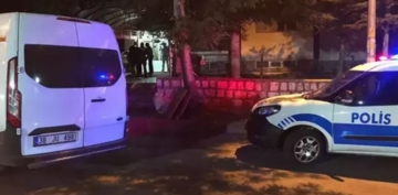 Balkondan den emekli retmenin lmne ilikin yeniden grlen davada 2 sana beraat