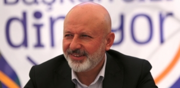 BAKAN OLAKBAYRAKDAR: HER ZAMAN OLDUU GB VATANDALARIMIZLA  EYZ