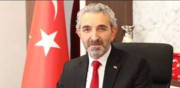 Hizmet-�� Sendikas� �ube Ba�kan Navruz�dan Kad�nlar G�n� mesaj�