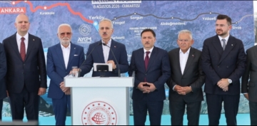 Bakan Uraloğlu: Yerköy-Kayseri YHT Projesi’nde işin yarısını tamamladık