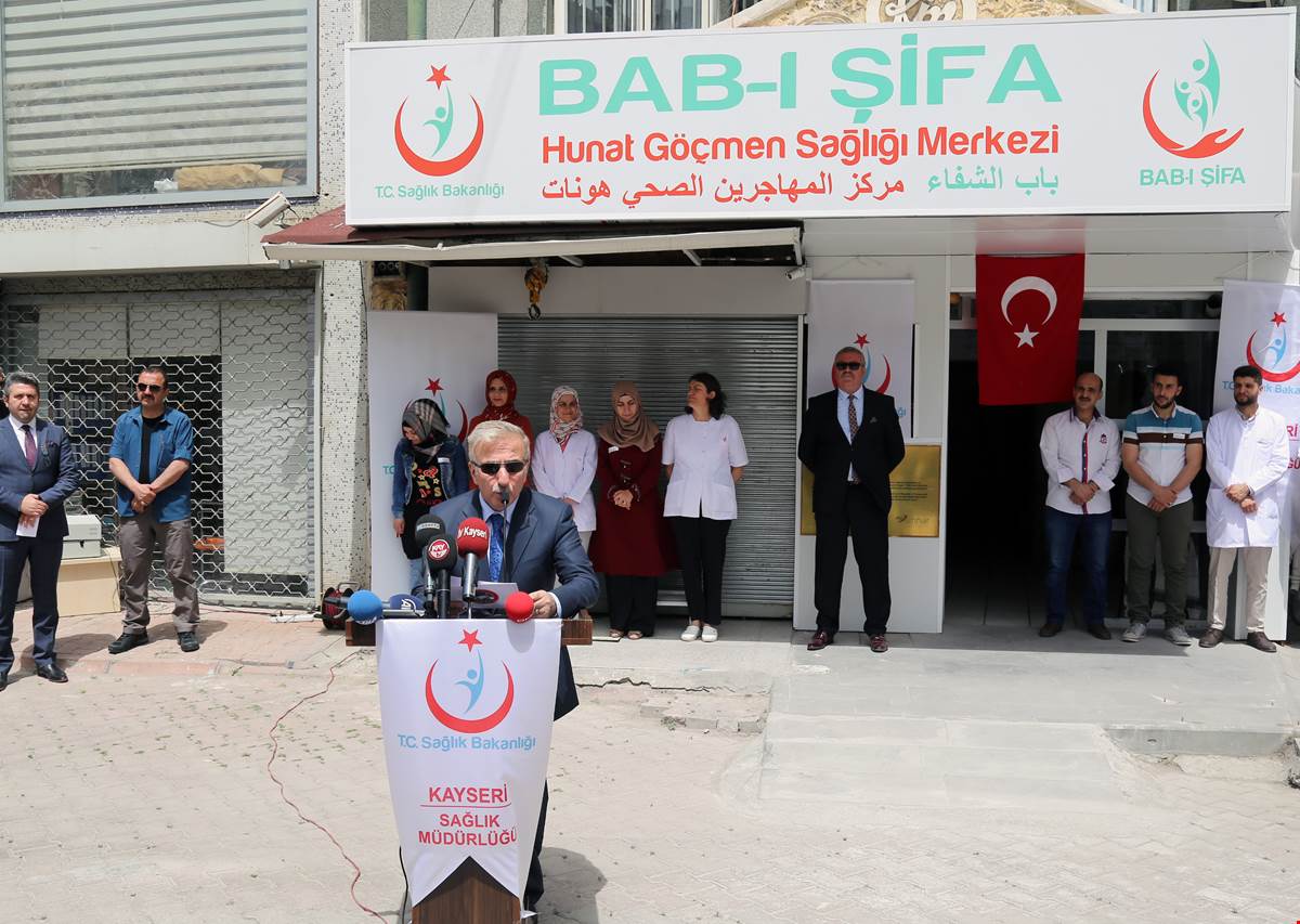 Vali Kamçı Göçmen Sağlığı Merkezinin Açılışına Katıldı