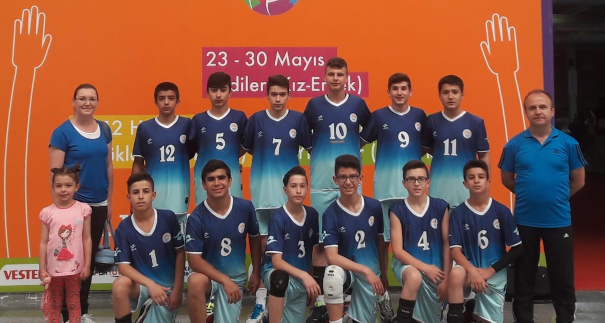 Melikgazi Belediyespor Midi Voleybol Takm Trkiye 10.Su