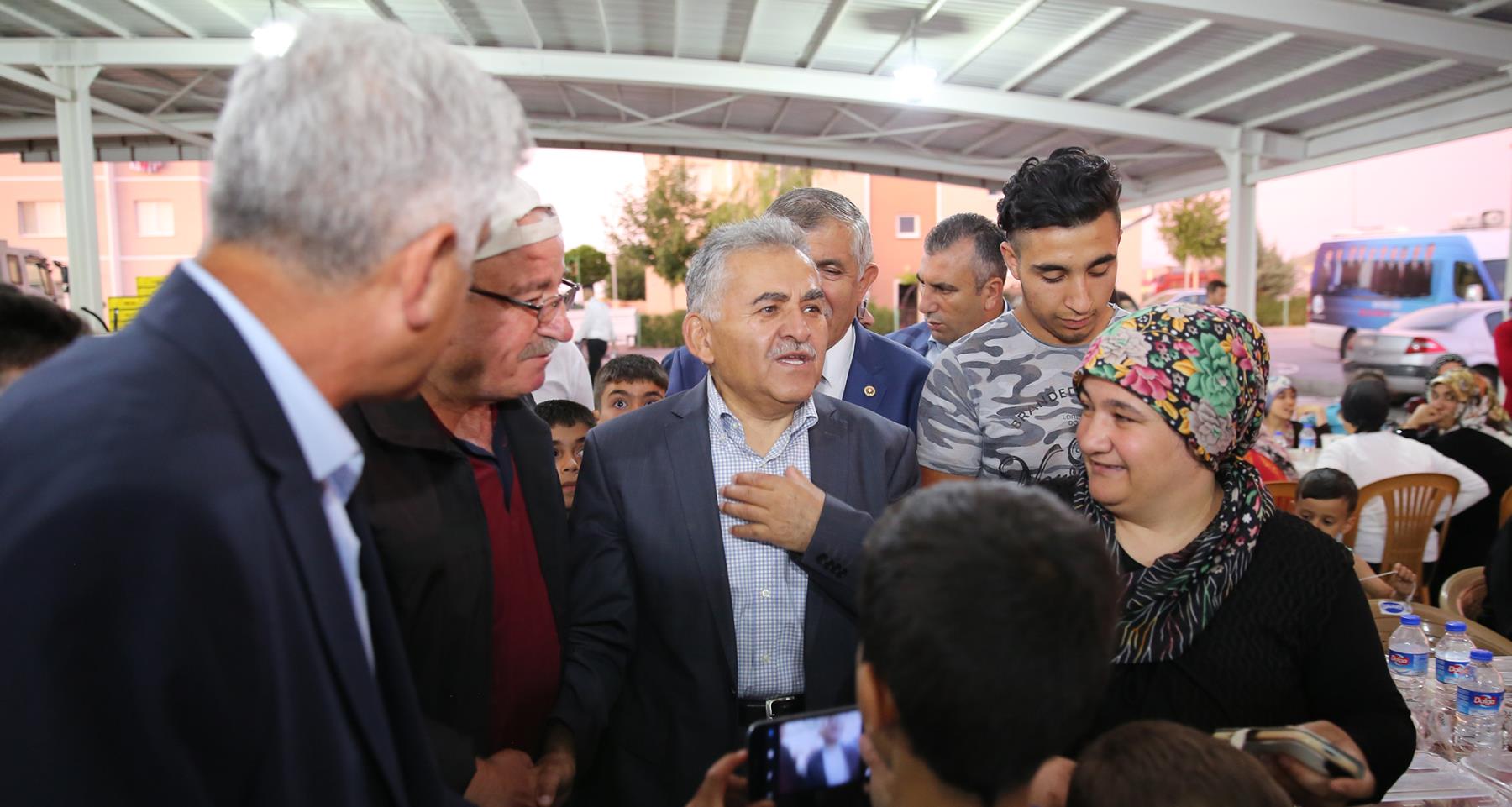 Toki Demokrasi Mahallesine Üç Yatırım Müjdesi