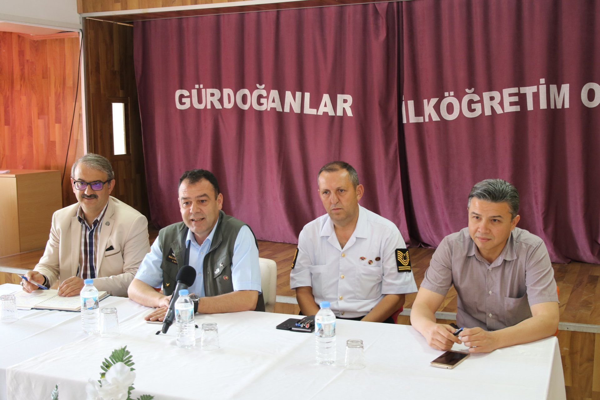 Başkan Ekici Muhtarların Sorunlarını Dinledi